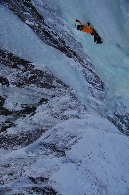 Один из самых жестких водопадов Австрии пройден Руди Хаузером соло! (Альпинизм)