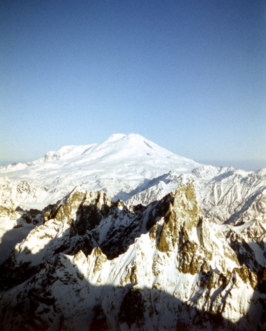 Ретро: зимняя Ушба-84. (Альпинизм, сванетия, мфти, суслов, зимний альпинизм)