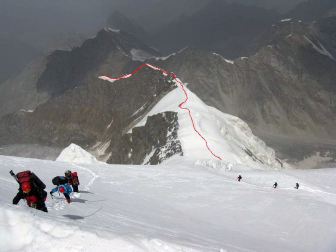 Терскей-Алатоо (Центральный Тянь-Шань), с 29 июля по 16 августа 2008 г , 4 к.с. (Альпинизм, амореде)