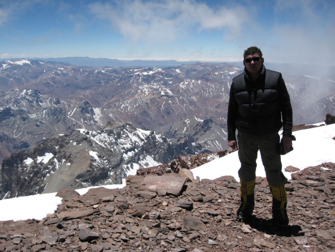 Аконкагуа. Сезон 2009-10. Часть 1. Крест исчез и вернулся (Альпинизм, кресты на вершинах, сенин, кампанини, мендоза, 7 вершин)