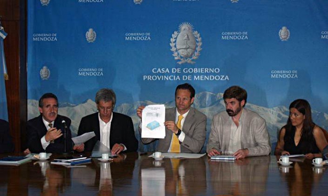 Аконкагуа. Сезон 2009-10. Часть 1. Крест исчез и вернулся (Альпинизм, кресты на вершинах, сенин, кампанини, мендоза, 7 вершин)