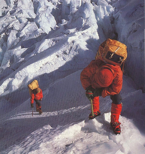 Вчера исполнилось 30 лет первому зимнему восхождению на Эверест (Альпинизм, польша, гималаи, велицки, зимний альпинизм)