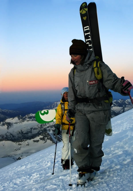 Аня Ханкевич. Роман с лыжами. Материал из "РИСК онсайт" № 41 (Бэккантри/Фрирайд, горы, нью скул, гость номера, фристайл, горные лыжи, интервью, фрирайд)