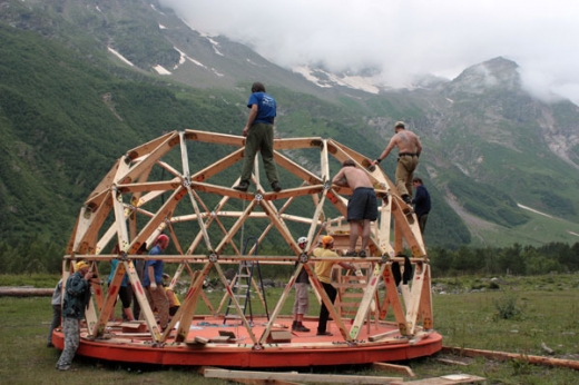 Station 5300 - открыт набор участников на сезон 2010! (Альпинизм, альпинизм, хижина на седловине, эльбрус, station5300, фар)