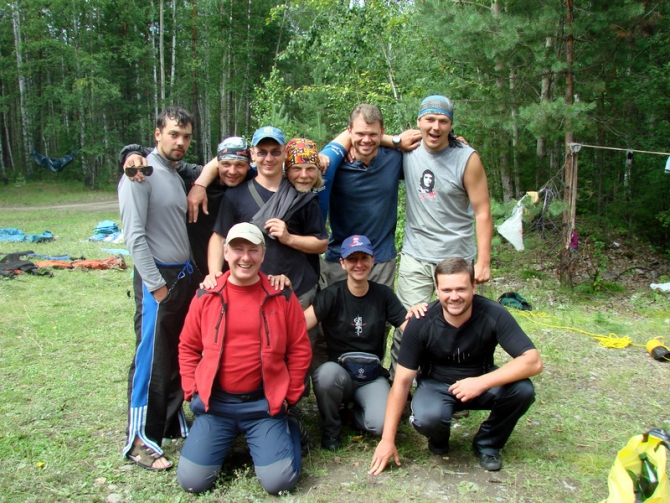 Сплав в Саянах. Реки Ока Саянская и Жомболок. (Вода, рафтинг на южном буге, южный буг, рафтинг лагерь, школа рафтинга, обучение рафтингу, рафтинг)