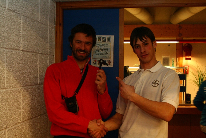 Lofoten Women. Заключительное ПА марлезонского балета. Красотка и монстр. (Альпинизм, норвегия, ред фокс, red fox, grivel, лофотенские острова, альпекс, женский фестиваль)