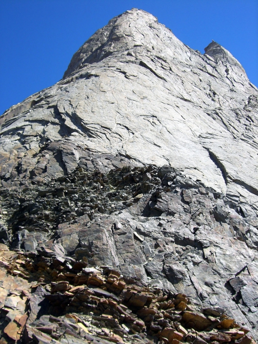 МГУ В Каравшине. Часть вторая. 4810 – по-быстрому и налегке. (Альпинизм, пик одессы)