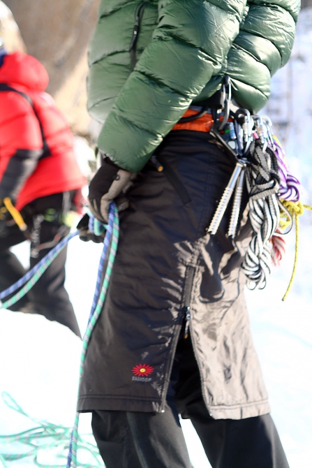 Lofoten WoMen. Cага о девушках, юбках и девайсах (Альпинизм, норвегия, ред фокс, red fox, grivel, лофотенские острова, альпекс, женский фестиваль)