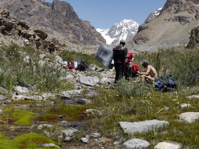 Фотогалерея или репортаж. Памирский марафон 2009. Часть 1. Разминка. (Альпинизм, пик революции, пик коммунизма, пик ленина, маи)