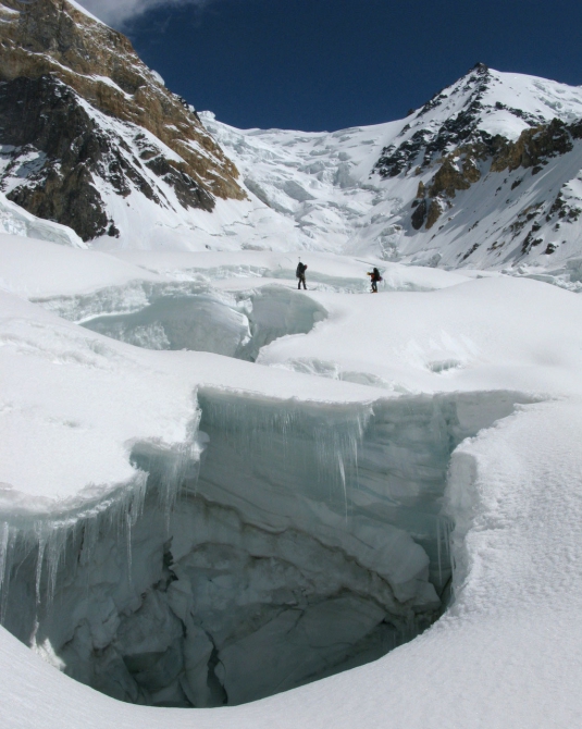 Фотогалерея или репортаж. Памирский марафон 2009. Часть 2. Траверс Революции (Альпинизм, пик ленина, пик революции, пик коммунизма, маи)