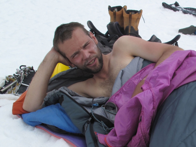 Фотогалерея или репортаж. Памирский марафон 2009. Часть 2. Траверс Революции (Альпинизм, пик ленина, пик революции, пик коммунизма, маи)