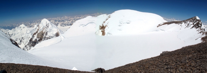 Фотогалерея или репортаж. Памирский марафон 2009. Часть 2. Траверс Революции (Альпинизм, пик ленина, пик революции, пик коммунизма, маи)