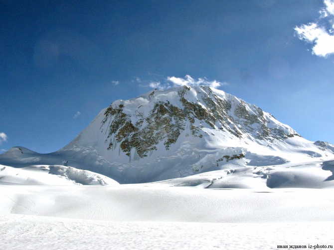 Фотогалерея или репортаж. Памирский марафон 2009. Часть 2. Траверс Революции (Альпинизм, пик ленина, пик революции, пик коммунизма, маи)