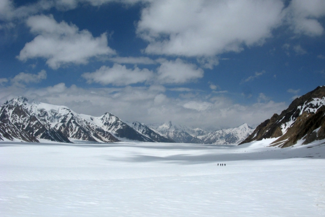 Фотогалерея или репортаж. Памирский марафон 2009. Часть 2. Траверс Революции (Альпинизм, пик ленина, пик революции, пик коммунизма, маи)