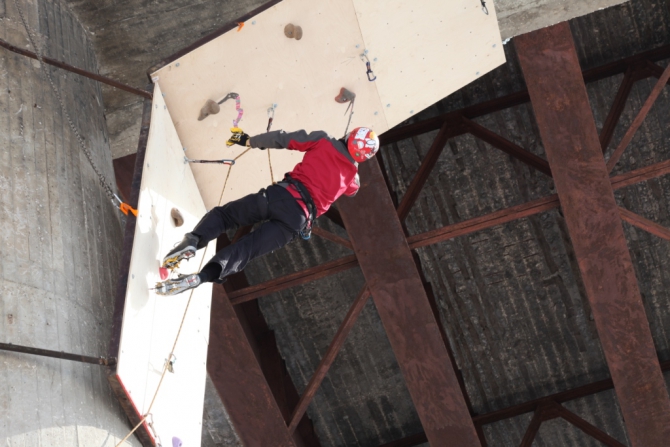 ICE CAMEL 2010 P.S. (Альпинизм, соревнования, драйтулинг, drytooling, самара, самарская область)
