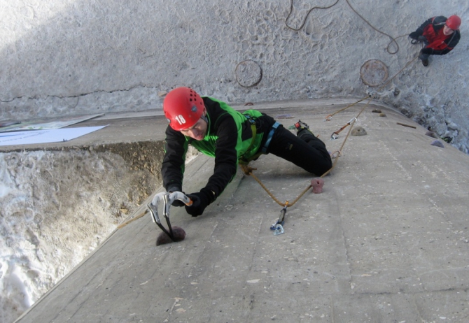 ICE CAMEL 2010 P.S. (Альпинизм, соревнования, драйтулинг, drytooling, самара, самарская область)