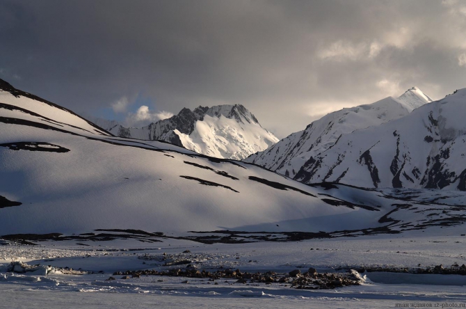 Фотогалерея или репортаж. Памирский марафон 2009. Часть 3. Пик Коммунизма (Альпинизм, маи, пик ленина, пик революции)