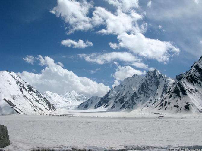 Фотогалерея или репортаж. Памирский марафон 2009. Часть 3. Пик Коммунизма (Альпинизм, маи, пик ленина, пик революции)