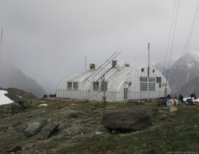 Фотогалерея или репортаж. Памирский марафон 2009. Часть 3. Пик Коммунизма (Альпинизм, маи, пик ленина, пик революции)
