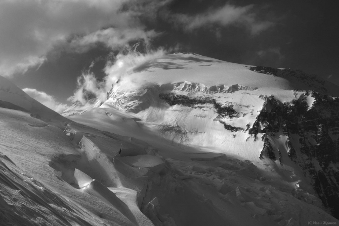 Фотогалерея или репортаж. Памирский марафон 2009. Часть 3. Пик Коммунизма (Альпинизм, маи, пик ленина, пик революции)