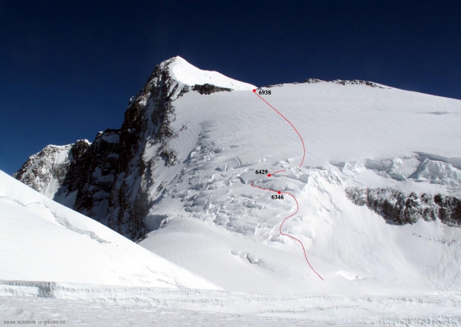 Фотогалерея или репортаж. Памирский марафон 2009. Часть 3. Пик Коммунизма (Альпинизм, маи, пик ленина, пик революции)