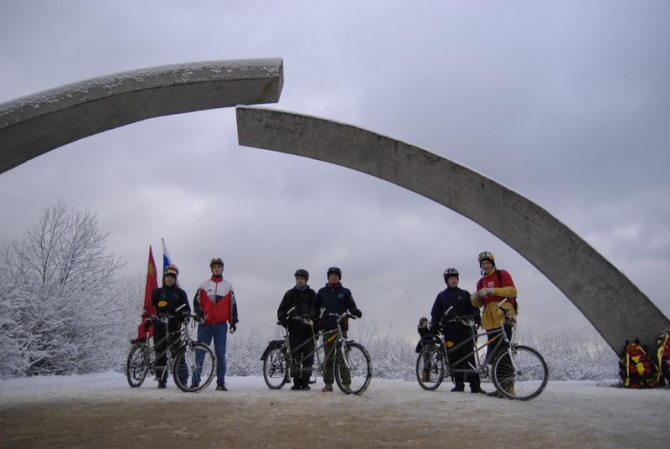 В Фестивале Red Fox Elbrus Race 2010 примут участие особенные спортсмены! (Снегоступинг, масштаб плюс, 2010 skyrunner® world series trials, вертикальный км, vertical skyrace®, забег на эльбрус, isf, фестиваль, снегоступинг, ски-альпинизм, эльбрус, фар)