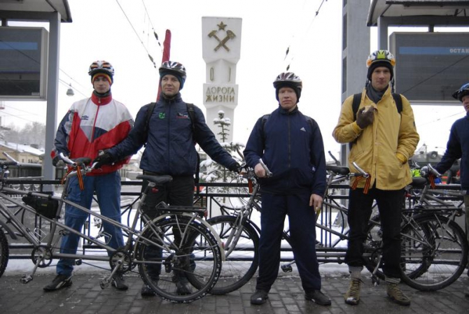 В Фестивале Red Fox Elbrus Race 2010 примут участие особенные спортсмены! (Снегоступинг, масштаб плюс, 2010 skyrunner® world series trials, вертикальный км, vertical skyrace®, забег на эльбрус, isf, фестиваль, снегоступинг, ски-альпинизм, эльбрус, фар)