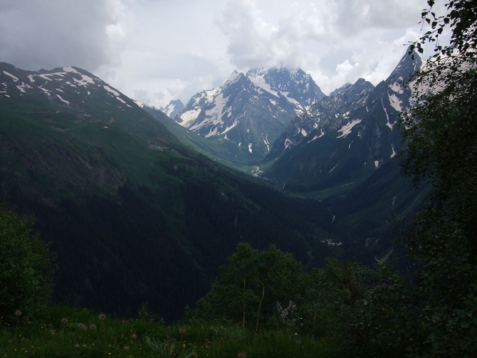 Гроза в горах (молнии и разряды, Альпинизм, гороза в горах)