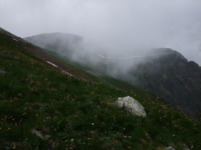 Гроза в горах (молнии и разряды, Альпинизм, гороза в горах)