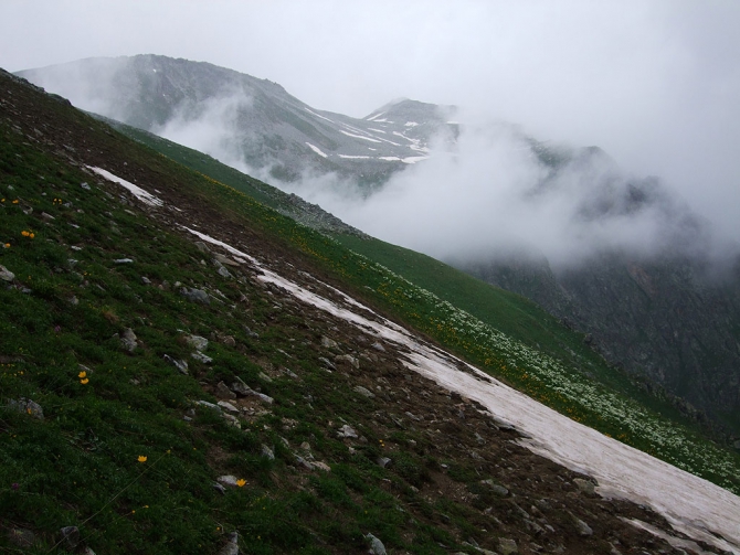 Гроза в горах (молнии и разряды, Альпинизм, гороза в горах)