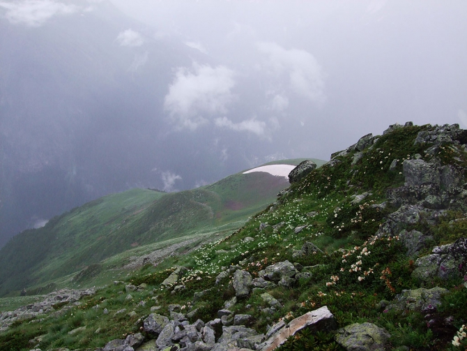 Гроза в горах (молнии и разряды, Альпинизм, гороза в горах)