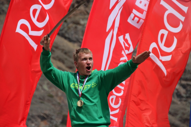 Фоторепортаж с открытия фестиваля Red Fox Elbrus Race 2010 (Альпинизм, эльбрус, фестиваль экстремальных видов спорта, вертикальный километр)