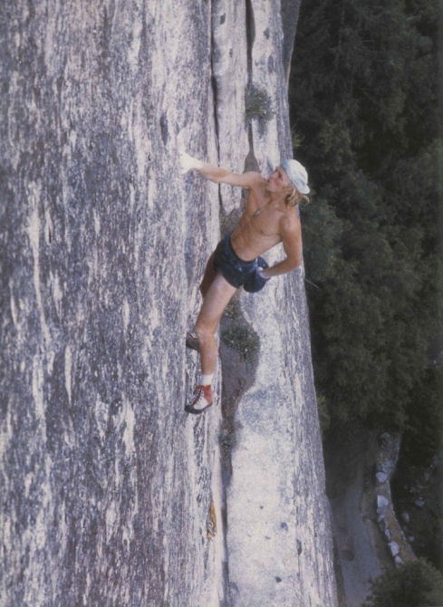 ФРИ СОЛО (Альпинизм, хубер, германия)