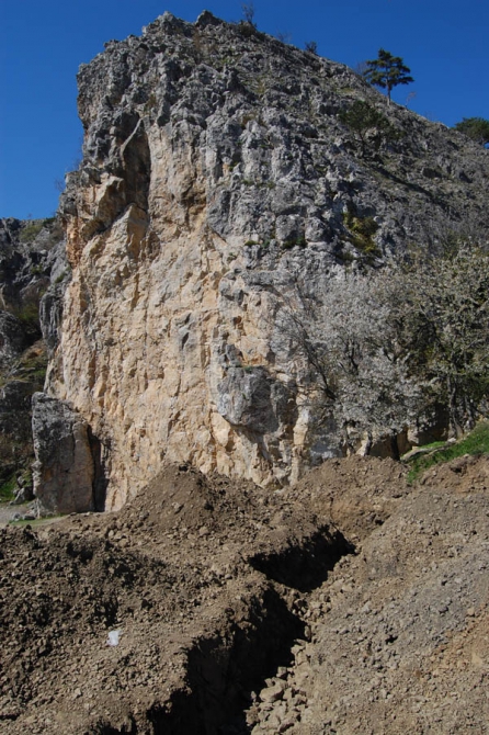 Красный Камень... Что с ним будет? (Скалолазание, застройка красного камня, акция, крым)