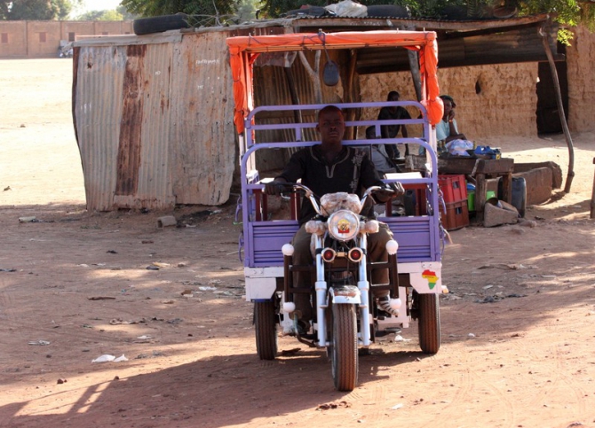 Фотозарисовки из Мали (Альпинизм, кага тондо, омбори, сахара, dav club russland, африка, мюнхен)