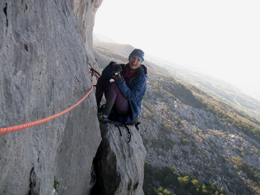 Девочки на Морчеке. "Линия Бедра" 5Б, 6b, A3, 370м (Альпинизм, первопроход, крым, морчека, новый маршрут, терентьева, коптева)