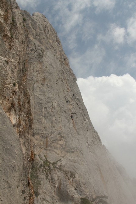 Ремонт маршрутов на Морчеке (Альпинизм, рыжий угол, кенсицкого, столб, орел, марчека, морчека)