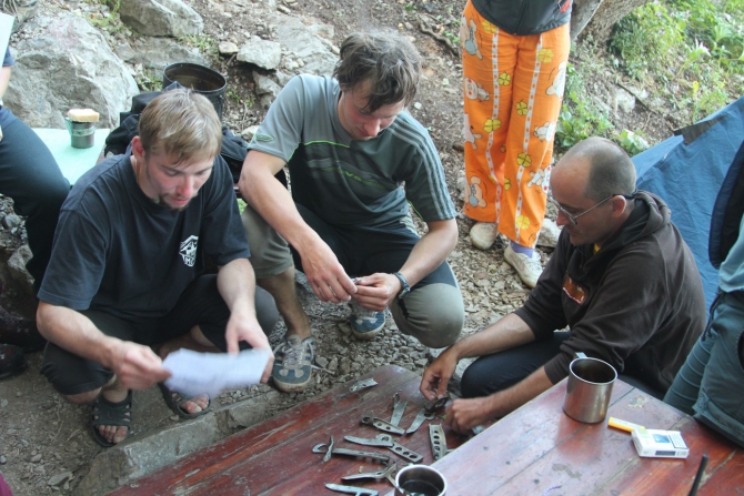 Ремонт маршрутов на Морчеке (Альпинизм, рыжий угол, кенсицкого, столб, орел, марчека, морчека)