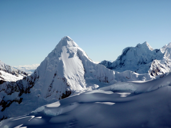 Вершина ПИСКО. Взойти и восхититься. (Альпинизм, чопикальки, таулираху, чакрараху, артесонраху, караз, уандой, альпамайо, уараз, уаскаран, перу)