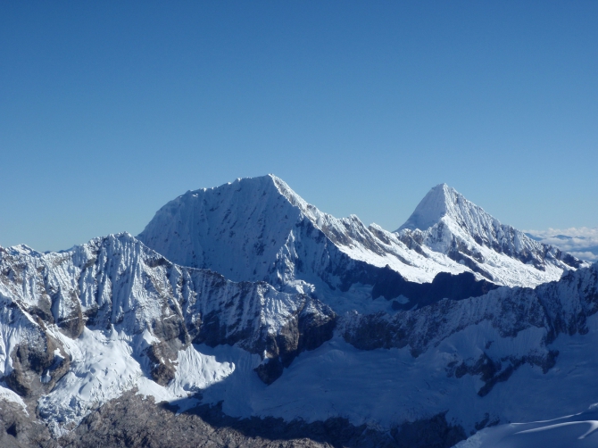 Вершина ПИСКО. Взойти и восхититься. (Альпинизм, чопикальки, таулираху, чакрараху, артесонраху, караз, уандой, альпамайо, уараз, уаскаран, перу)