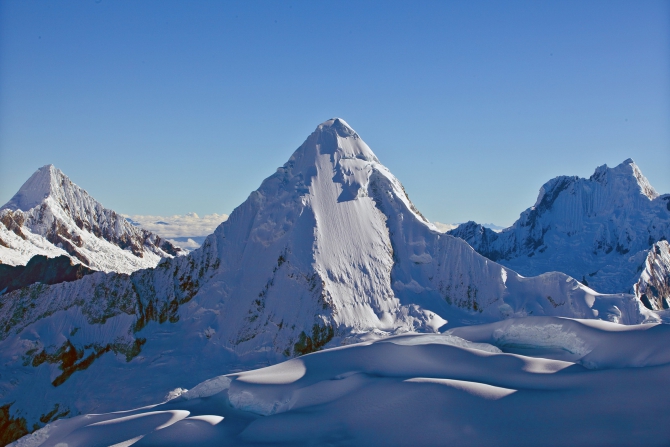 Вершина ПИСКО. Взойти и восхититься. (Альпинизм, чопикальки, таулираху, чакрараху, артесонраху, караз, уандой, альпамайо, уараз, уаскаран, перу)