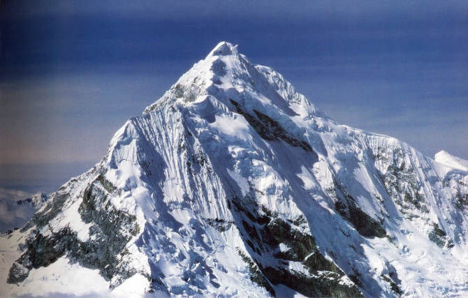 Вершина ПИСКО. Взойти и восхититься. (Альпинизм, чопикальки, таулираху, чакрараху, артесонраху, караз, уандой, альпамайо, уараз, уаскаран, перу)