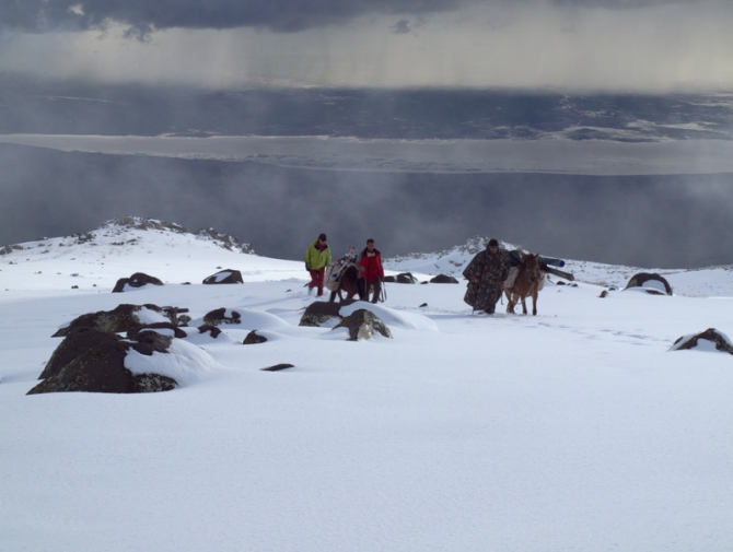 Немного снега в преддверии жаркого лета Арарат на лыжах (Альпинизм, сообщество любителей ски-тура, май, турция, восхождение, лыжи)