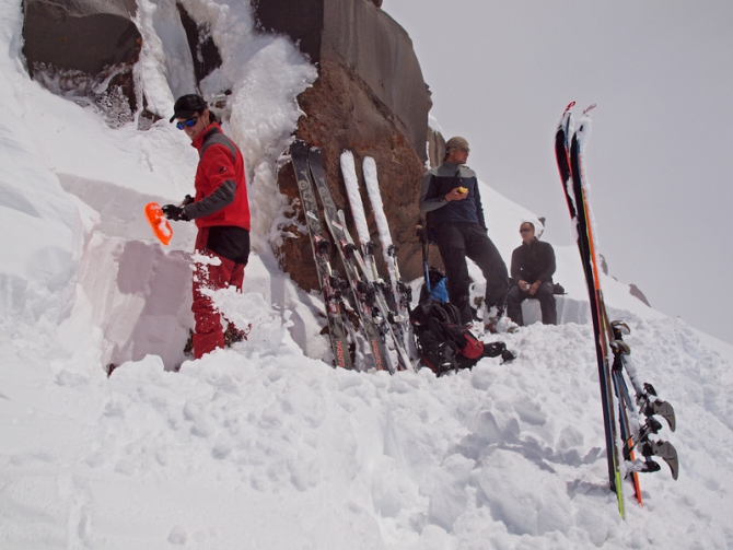 Немного снега в преддверии жаркого лета Арарат на лыжах (Альпинизм, сообщество любителей ски-тура, май, турция, восхождение, лыжи)