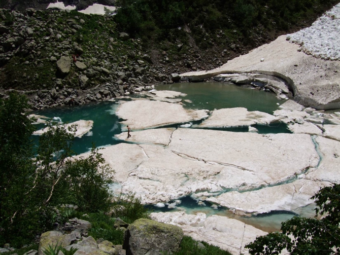 Стайер-спринт Домбай-Домбай 35 часов (Волк или Верблюд. Часть1 – День. (Альпинизм, соло)