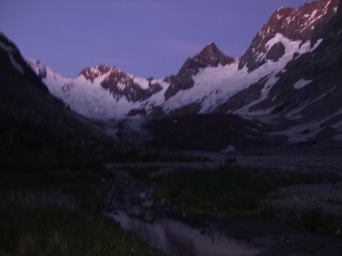 Стайер-спринт Домбай-Домбай 35 часов (Волк или Верблюд). Часть 2 – Ночь. (Альпинизм, соло)