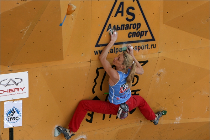 Boulder WC 2010 Moscow - очередная порция спама, Скалолазание, world cup, bouldering)