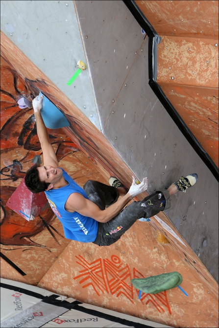 Boulder WC 2010 Moscow - очередная порция спама, Скалолазание, world cup, bouldering)