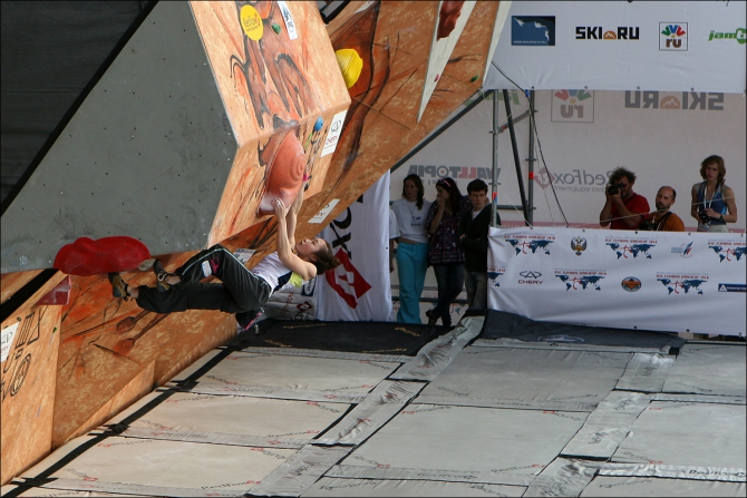 Boulder WC 2010 Moscow - очередная порция спама, Скалолазание, world cup, bouldering)