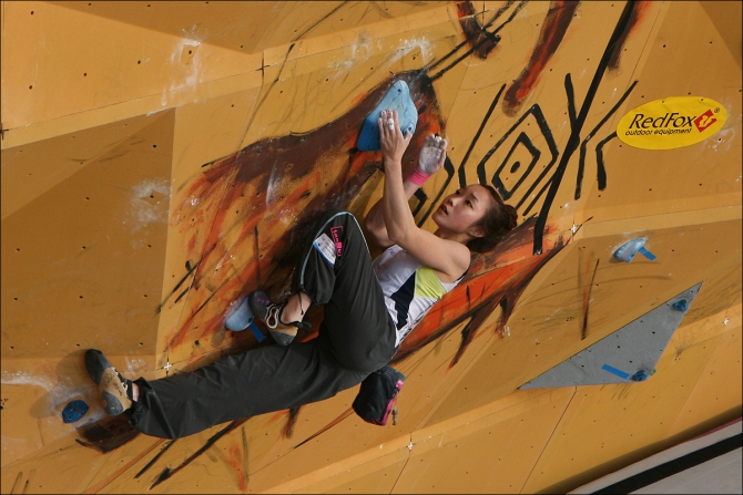Boulder WC 2010 Moscow - очередная порция спама, Скалолазание, world cup, bouldering)